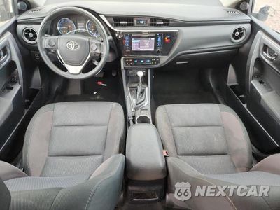 Zdjęcie 8 z 12 samochodu: 2018 TOYOTA COROLLA LE VIN:2T1BURHE9JC108142 - miniatura