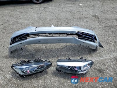 Zdjęcie 12 z 13 samochodu: 2019 BMW 530XE VIN:WBAJB1C56KB376248 - miniatura