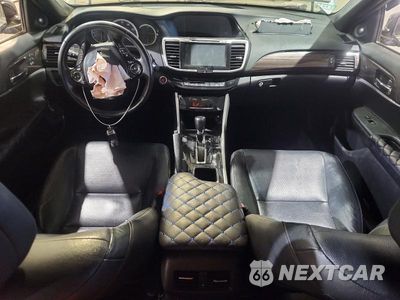 Zdjęcie 8 z 13 samochodu: 2017 HONDA ACCORD TOURING VIN:1HGCR3F99HA009586 - miniatura