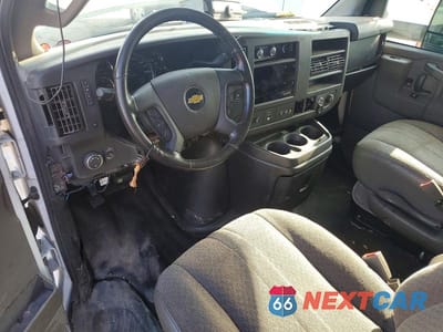 Zdjęcie 8 z 13 samochodu: 2021 CHEVROLET EXPRESS G3500 VIN:1GB0GRF72M1307307 - miniatura