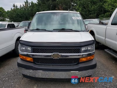 Piąte zdjęcie samochodu w środku: 2019 CHEVROLET EXPRESS G3500 LT VIN:1GAZGPFP6K1160602 - miniatura