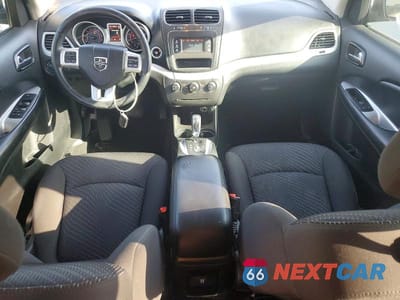 Zdjęcie 8 z 13 samochodu: 2018 DODGE JOURNEY SE VIN:3C4PDCAB6JT347244 - miniatura