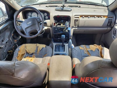 Zdjęcie 8 z 13 samochodu: 2004 JEEP GRAND CHEROKEE LIMITED VIN:1J4GX58S24C381930 - miniatura