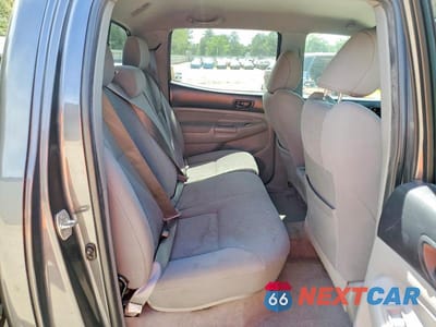Zdjęcie 10 z 13 samochodu: 2011 TOYOTA TACOMA DOUBLE CAB PRERUNNER VIN:3TMJU4GN3BM118769 - miniatura