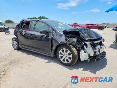 Czwarte zdjęcie samochodu z boku: 2021 TOYOTA COROLLA LE VIN:5YFEPMAE0MP220463 - miniatura