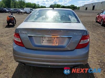 Zdjęcie 6 z 12 samochodu: 2010 MERCEDES-BENZ C 300 4MATIC VIN:WDDGF8BB8AR120495 - miniatura