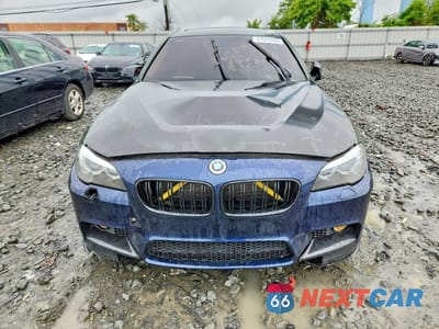 Piąte zdjęcie samochodu w środku: 2016 BMW 535 XI VIN:WBA5B3C56GD549632 - miniatura