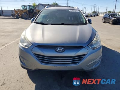 Piąte zdjęcie samochodu w środku: 2013 HYUNDAI TUCSON GLS VIN:KM8JU3AC5DU638340 - miniatura
