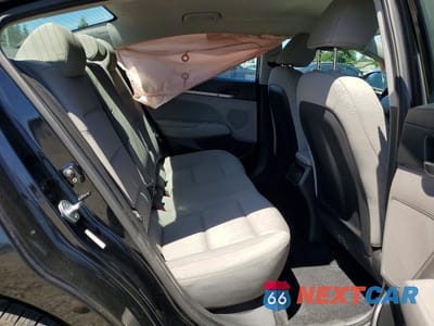 Zdjęcie 10 z 12 samochodu: 2017 HYUNDAI ELANTRA SE VIN:KMHD84LFXHU428174 - miniatura