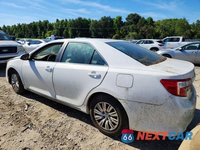 Drugie zdjęcie samochodu z przodu: 2012 TOYOTA CAMRY LE VIN:4T4BF1FK1CR205850 - miniatura