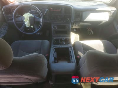 Zdjęcie 8 z 13 samochodu: 2005 CHEVROLET SILVERADO K2500 HEAVY DUTY VIN:1GCHK29U95E127418 - miniatura