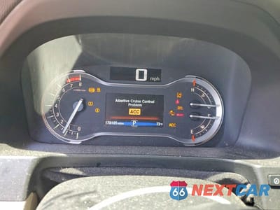 Zdjęcie 9 z 14 samochodu: 2017 HONDA PILOT TOURING VIN:5FNYF6H98HB010733 - miniatura