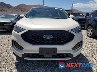 Piąte zdjęcie samochodu w środku: 2019 FORD EDGE ST VIN:2FMPK4AP9KBC21900 - miniatura