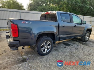 Trzecie zdjęcie samochodu z tyłu: 2020 CHEVROLET COLORADO Z71 VIN:1GCGTDEN9L1139348 - miniatura