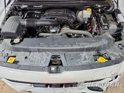 Zdjęcie 11 z 12 samochodu: 2020 RAM 1500 SPORT VIN:1C6SRFTTXLN253087 - miniatura