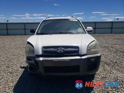 Piąte zdjęcie samochodu w środku: 2008 HYUNDAI TUCSON SE VIN:KM8JN72D18U799222 - miniatura