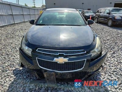 Piąte zdjęcie samochodu w środku: 2011 CHEVROLET CRUZE LS VIN:1G1PC5SHXB7177969 - miniatura