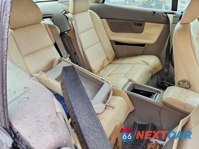 Zdjęcie 10 z 13 samochodu: 2006 VOLVO C70 T5 VIN:YV1MC68216J004119 - miniatura