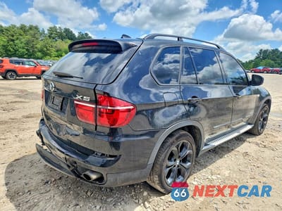 Trzecie zdjęcie samochodu z tyłu: 2012 BMW X5 XDRIVE35D VIN:5UXZW0C59C0B88441 - miniatura