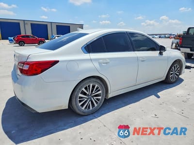 Trzecie zdjęcie samochodu z tyłu: 2019 SUBARU LEGACY 2.5I PREMIUM VIN:4S3BNAF61K3011425 - miniatura