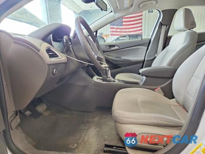 Zdjęcie 7 z 13 samochodu: 2016 CHEVROLET CRUZE LT VIN:1G1BE5SM9G7327353 - miniatura