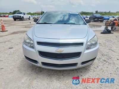 Piąte zdjęcie samochodu w środku: 2012 CHEVROLET MALIBU LS VIN:1G1ZA5EU3CF189895 - miniatura