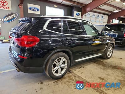 Trzecie zdjęcie samochodu z tyłu: 2018 BMW X3 XDRIVE30I VIN:5UXTR9C56JLC82810 - miniatura