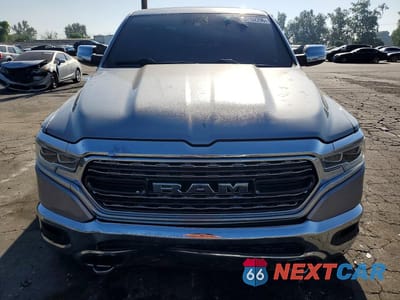 Piąte zdjęcie samochodu w środku: 2022 RAM 1500 LIMITED VIN:1C6SRFHT3NN305784 - miniatura