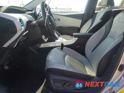 Zdjęcie 7 z 12 samochodu: 2017 TOYOTA PRIUS PRIME ADVANCED VIN:JTDKARFP1H3005426 - miniatura