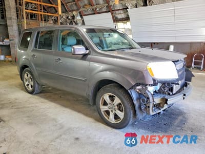Czwarte zdjęcie samochodu z boku: 2015 HONDA PILOT EXL VIN:5FNYF4H50FB048259 - miniatura