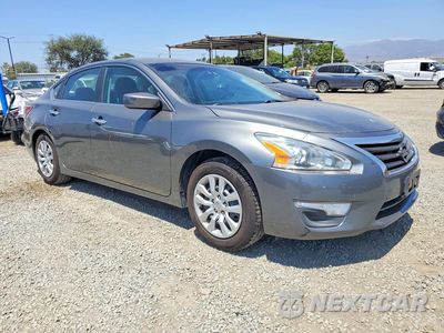 Czwarte zdjęcie samochodu z boku: 2015 NISSAN ALTIMA 2.5 S VIN:1N4AL3AP9FC203930 - miniatura