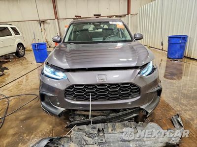Piąte zdjęcie samochodu w środku: 2024 HONDA HR-V LX VIN:3CZRZ2H38RM751648 - miniatura
