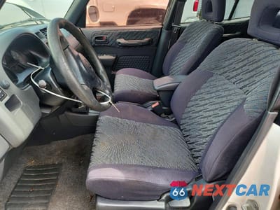 Zdjęcie 7 z 13 samochodu: 2000 TOYOTA RAV4 BASE VIN:JT3HP10V6Y7168698 - miniatura