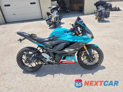 2020 YAMAHA YZFR3 MH3RH18Y6LK002782 - główne zdjęcie licytacji z USA - miniatura