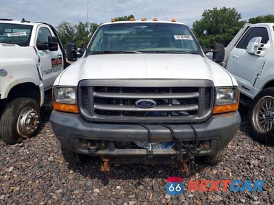 Piąte zdjęcie samochodu w środku: 2000 FORD F350 SUPER DUTY VIN:1FDWF37F4YED04513 - miniatura