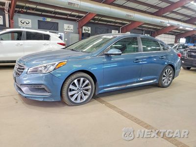2015 HYUNDAI SONATA SPORT 5NPE34AF2FH221621 - główne zdjęcie licytacji z USA - miniatura