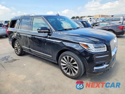 Czwarte zdjęcie samochodu z boku: 2020 LINCOLN NAVIGATOR RESERVE VIN:5LMJJ2KT1LEL04412 - miniatura