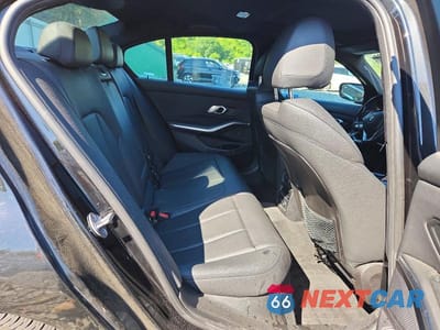 Zdjęcie 10 z 12 samochodu: 2019 BMW 330XI VIN:3MW5R7J55K8A05425 - miniatura