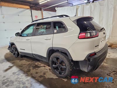 Drugie zdjęcie samochodu z przodu: 2020 JEEP CHEROKEE LATITUDE PLUS VIN:1C4PJMLB9LD572620 - miniatura