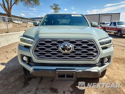 Piąte zdjęcie samochodu w środku: 2023 TOYOTA TACOMA TRD OFF-ROAD VIN:3TYDZ5BN0PT034495 - miniatura