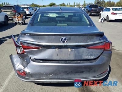 Zdjęcie 6 z 12 samochodu: 2019 LEXUS ES 300H VIN:JTHB21B16K2040152 - miniatura