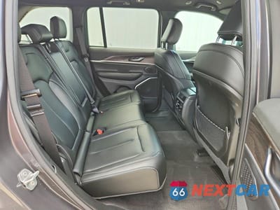 Zdjęcie 11 z 13 samochodu: 2026 JEEP GRAND CHEROKEE LIMITED VIN:1C4RJHBR6TC241952 - miniatura