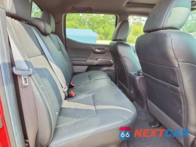 Zdjęcie 10 z 13 samochodu: 2023 TOYOTA TACOMA TRD SPORT VIN:3TMCZ5AN5PM551400 - miniatura