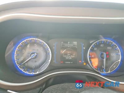 Zdjęcie 9 z 13 samochodu: 2018 CHRYSLER PACIFICA VIN:2C4RC1BG7JR110646 - miniatura
