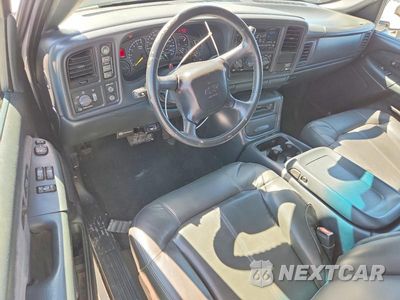 Zdjęcie 8 z 12 samochodu: 2001 CHEVROLET SILVERADO K1500 VIN:3GNFK16T3YG226141 - miniatura