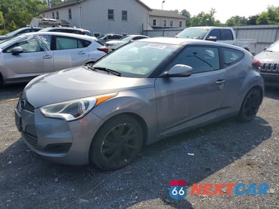2016 HYUNDAI VELOSTER BASE KMHTC6AD0GU277142 - główne zdjęcie licytacji z USA - miniatura