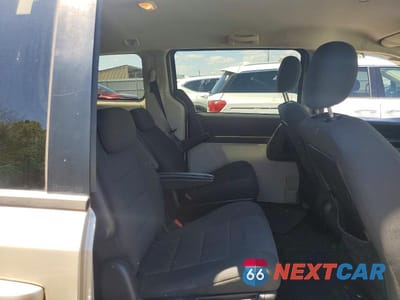 Zdjęcie 11 z 13 samochodu: 2009 DODGE GRAND CARAVAN SE VIN:2D8HN44E49R634529 - miniatura