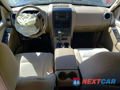 Zdjęcie 8 z 12 samochodu: 2008 FORD EXPLORER SPORT TRAC LIMITED VIN:1FMEU53E38UA28180 - miniatura