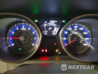 Zdjęcie 9 z 12 samochodu: 2013 HYUNDAI ELANTRA GLS VIN:5NPDH4AE0DH369543 - miniatura