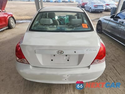 Zdjęcie 6 z 12 samochodu: 2006 HYUNDAI ELANTRA GLS VIN:KMHDN46D96U341026 - miniatura